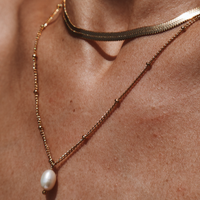 Thin Necklace