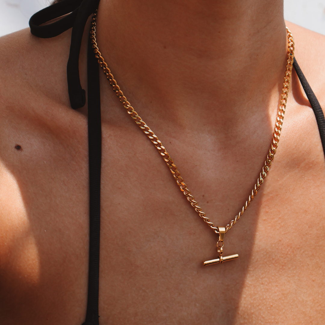 Sleek Bar Necklace
