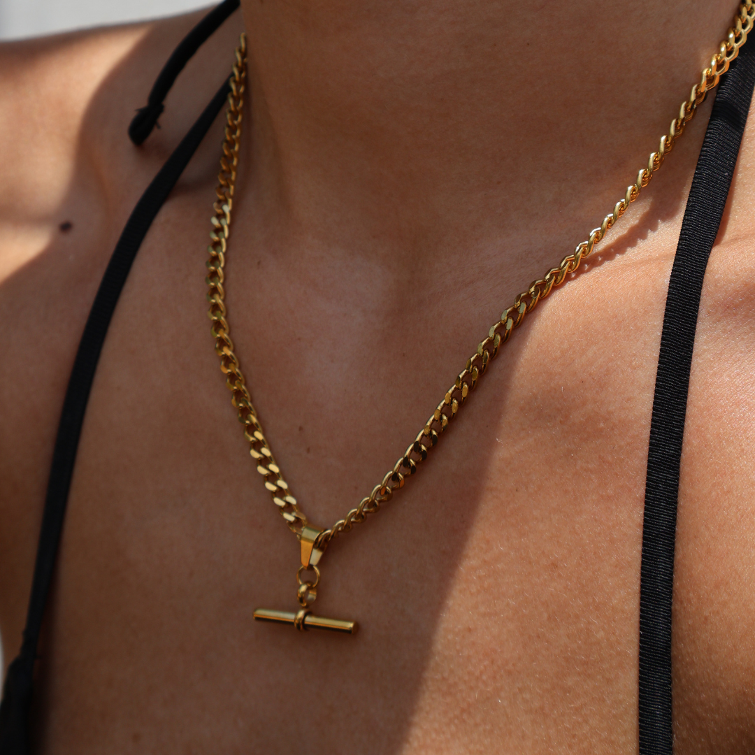 Sleek Bar Necklace