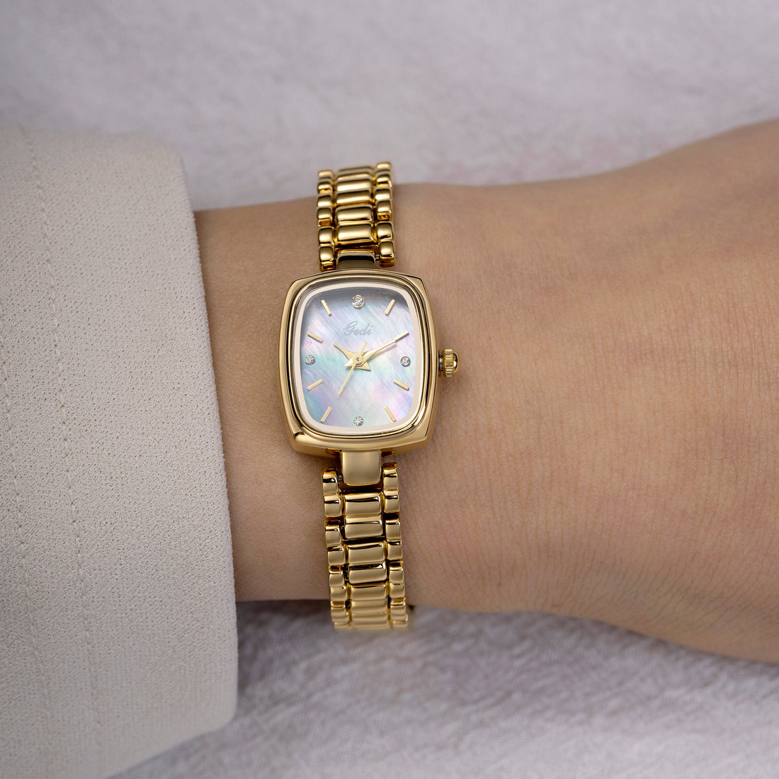 Aurora Golden Pearl
