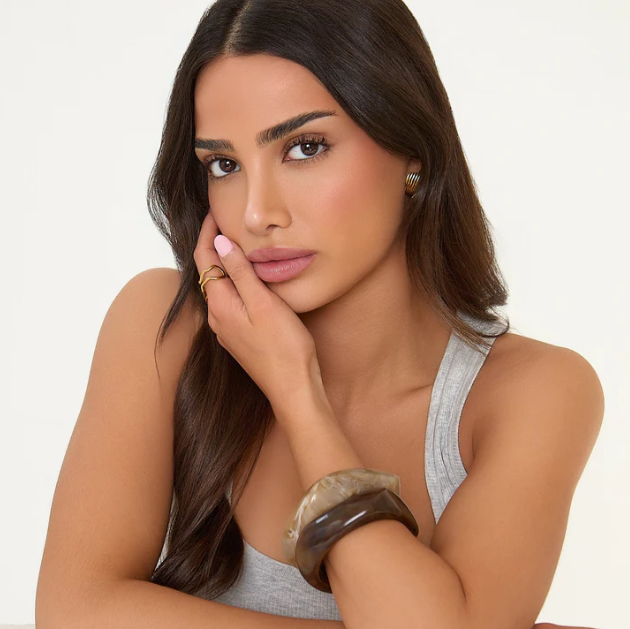 Glossy Bangle