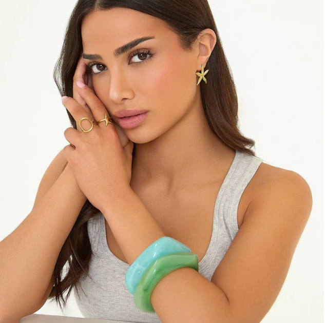 Glossy Bangle