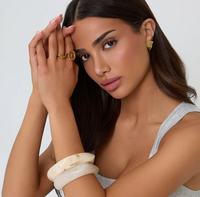Glossy Bangle