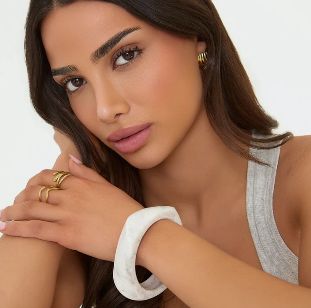 Glossy Bangle