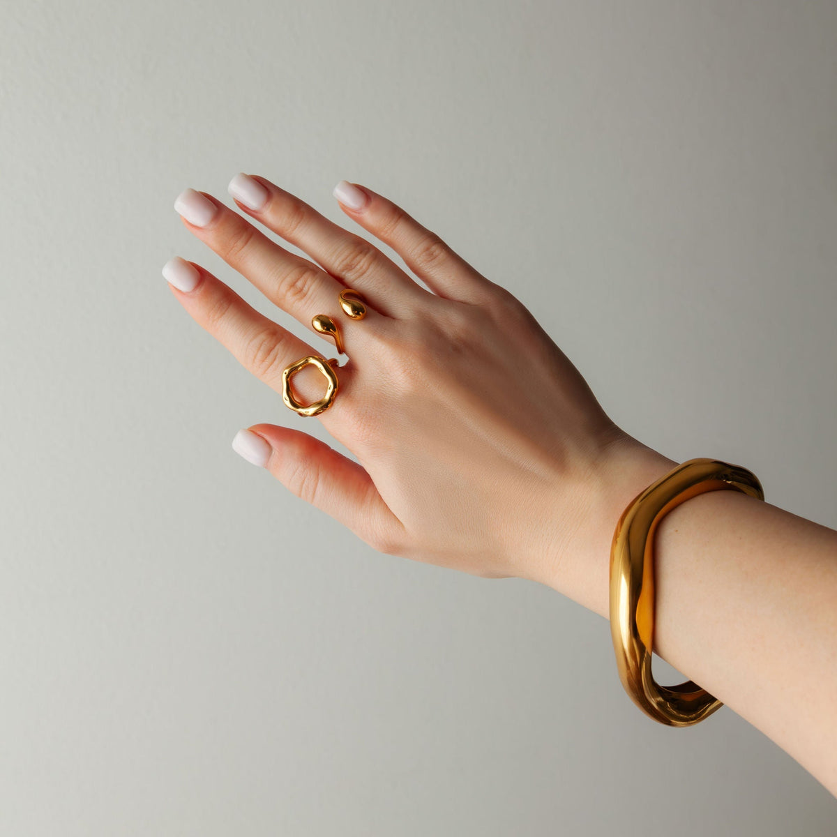 Curved Bangle